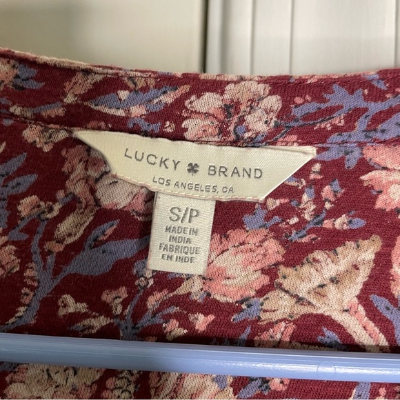 Lucky Brand Womens Size Small red Long Sleeve Boho Top Hi Low Lightweight - Picture 3 of 8